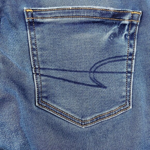 American Eagle Women's Jeans Size 00 Distressed Mom Regular Soft Stretch Denim - Picture 16 of 16